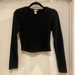 Ribbed Cropped Black Long Sleeve